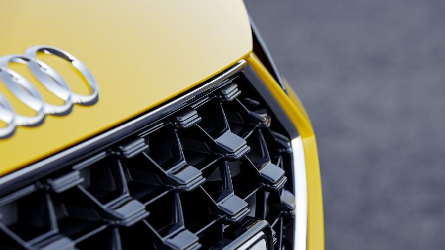 Детали экстерьера Audi TT Roadster S-Line (8S) 2018 года  (WW) (фото 3 из 33)